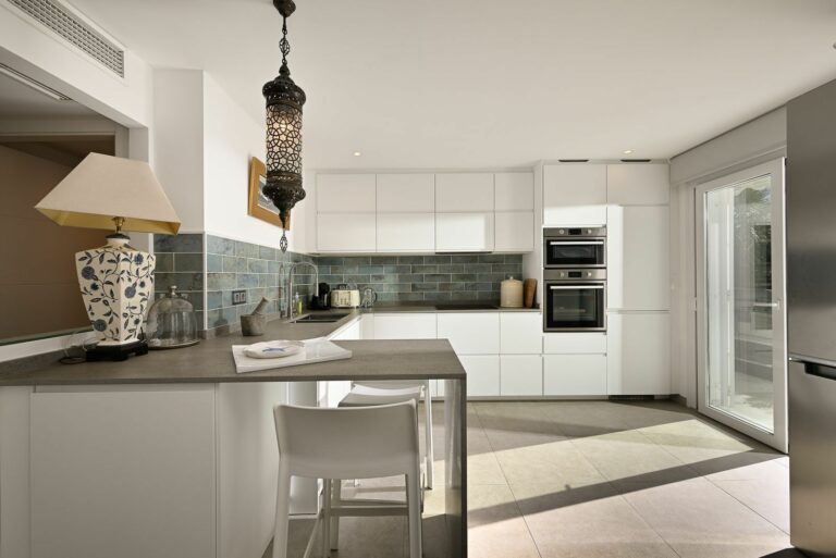 6b75955c51ac94fc58aaf5fd55178152 - 5