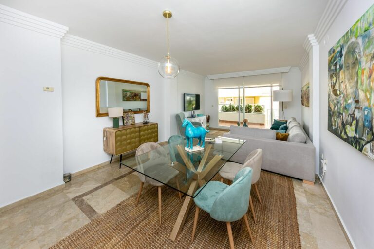 6bc8532588f14f0aac1943dc38dbfcbe - 3