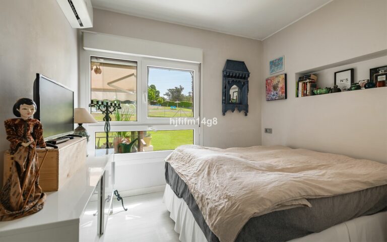 6dad8b094eb2d2d21661a7f3a82d36db - 10