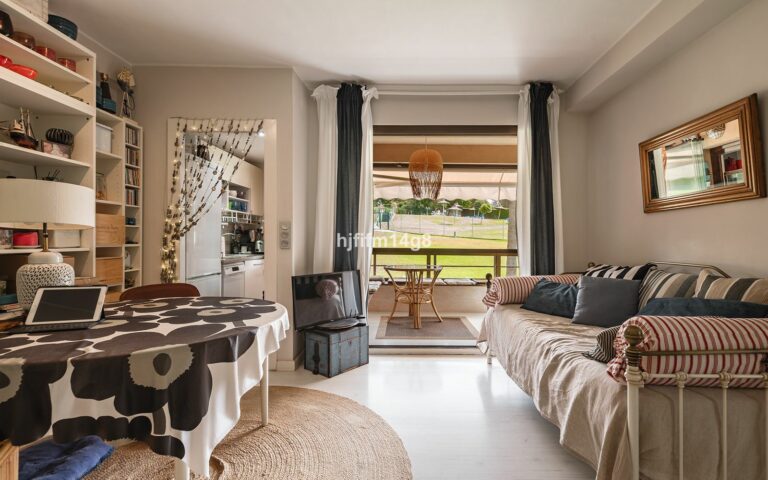 6dad8b094eb2d2d21661a7f3a82d36db - 5