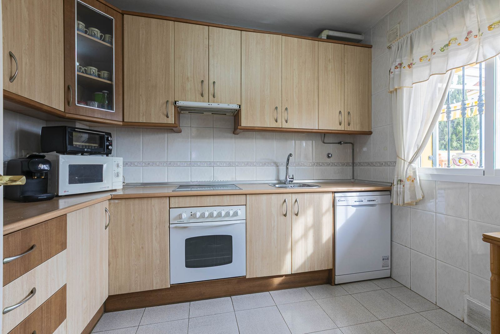 6ec326dca0e15c045859e6ff08390912 - 10