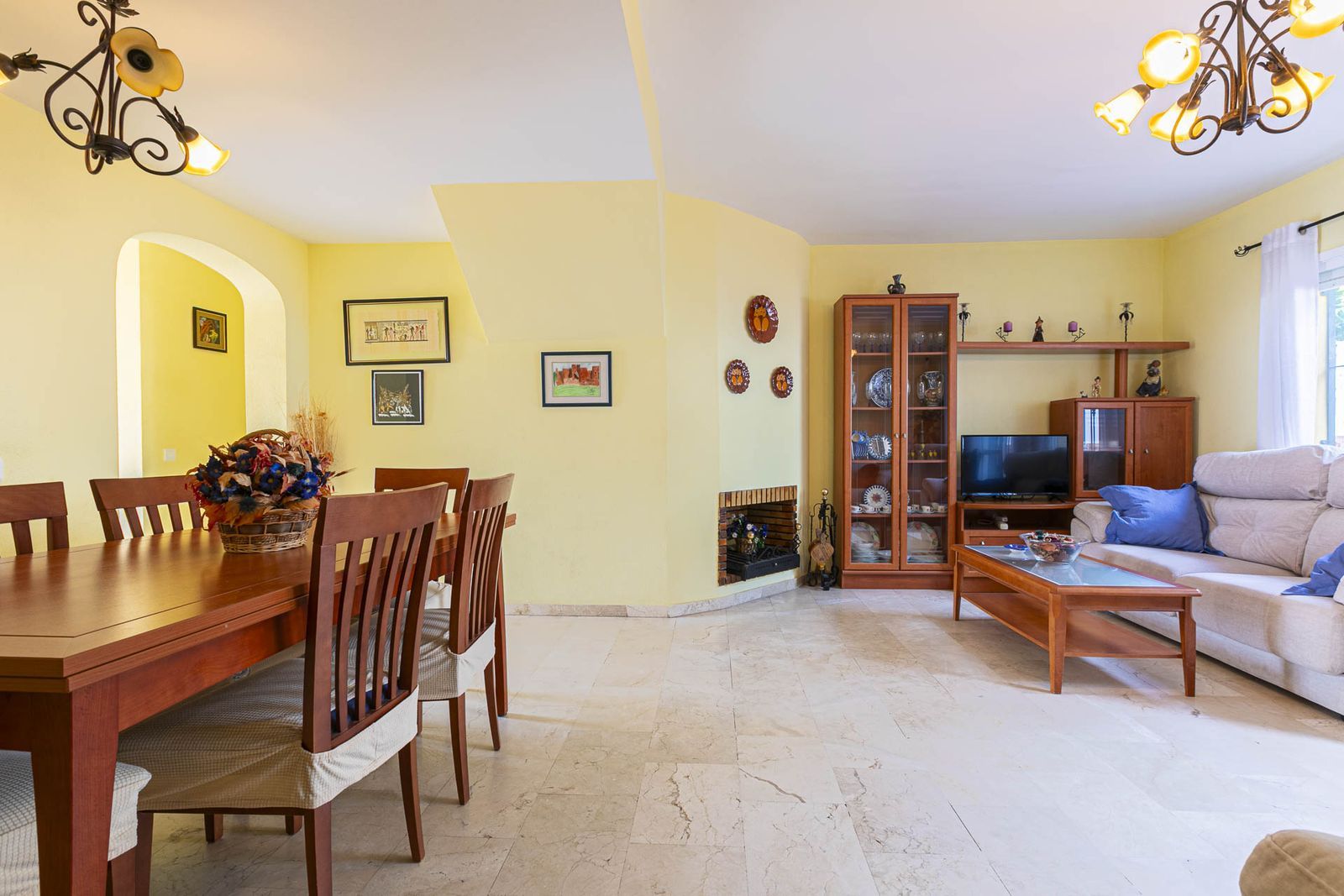 6ec326dca0e15c045859e6ff08390912 - 4