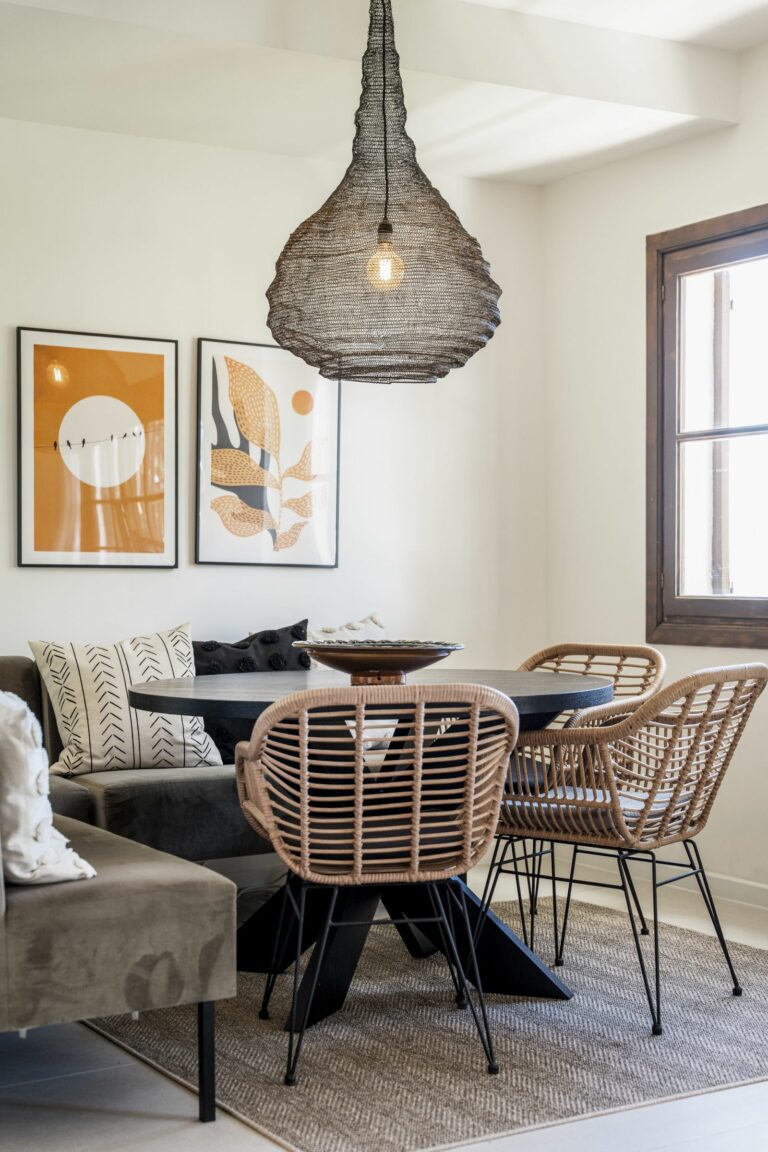 703fea6cfeba4fb623aa6a2593797592 - 11