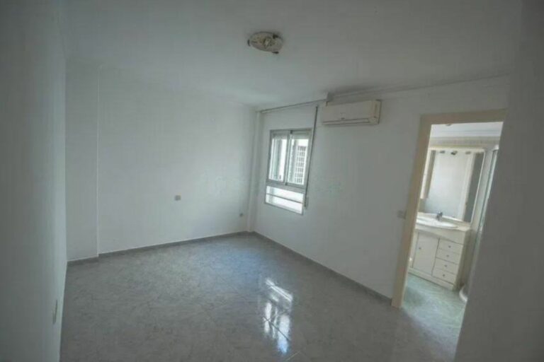 72c996c1301e42623008376df7999e80 - 3