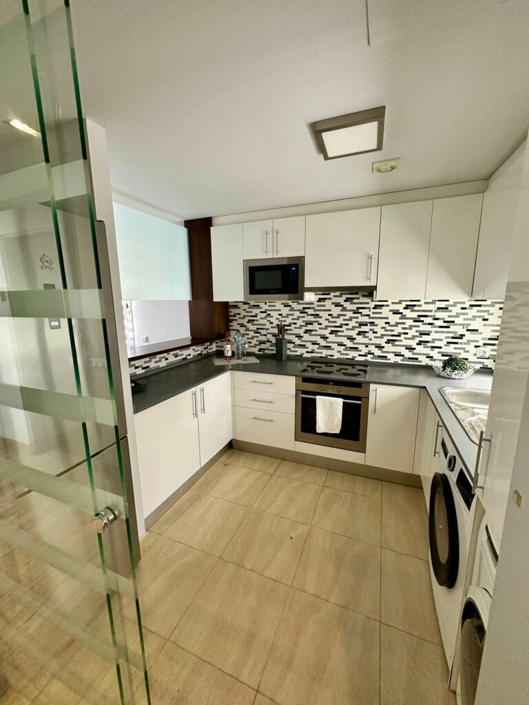 73848bd5d6c39ae01f018844daa1aae1 - 2