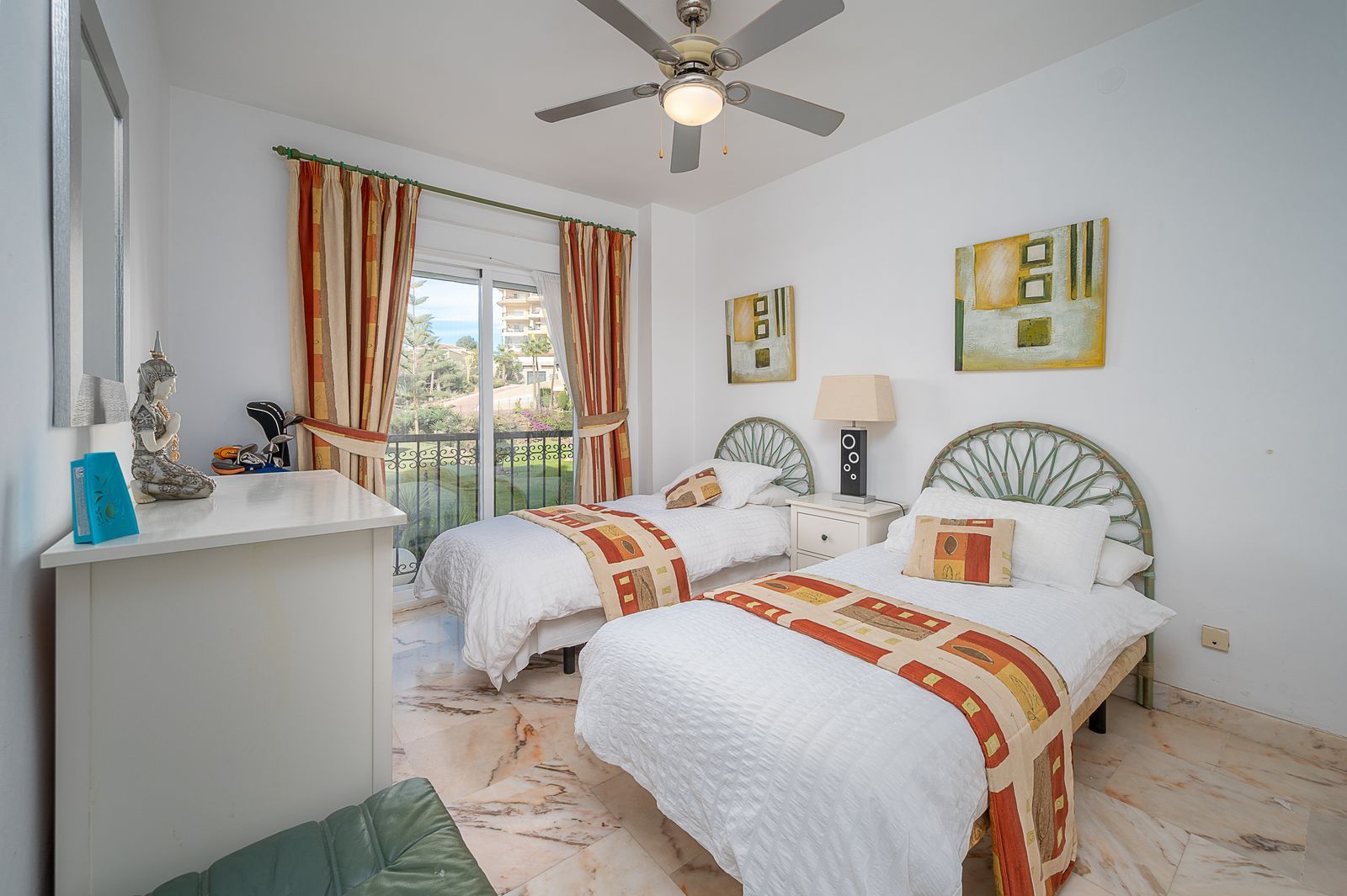 7443d9f97715f1eacd5c1228d54106a1 - 11