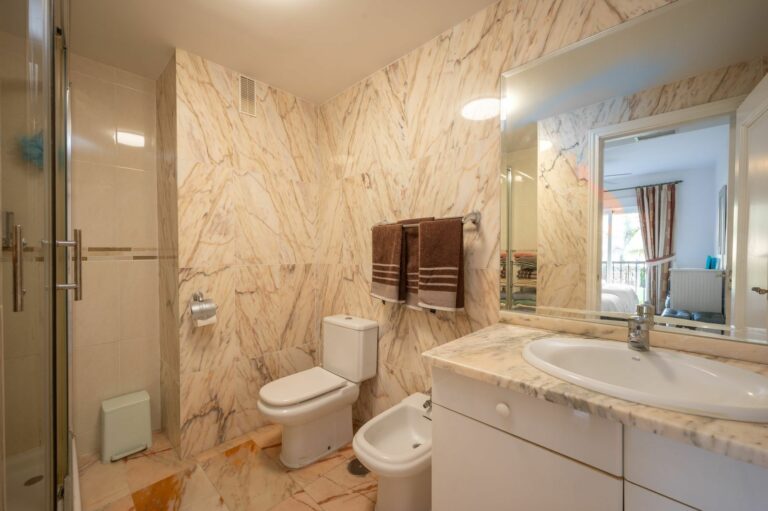 7443d9f97715f1eacd5c1228d54106a1 - 14