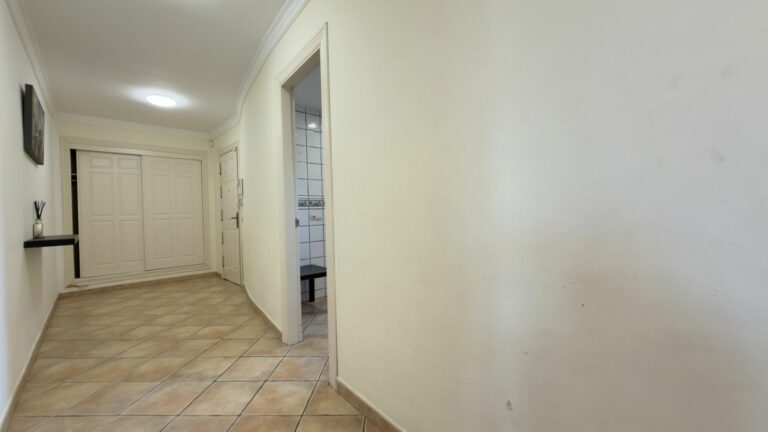 7446f1aa6879ba94f4792c86bc400b68 - 16