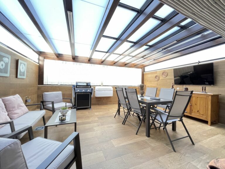 74dbfe30d047823591f0410b393579f2 - 1