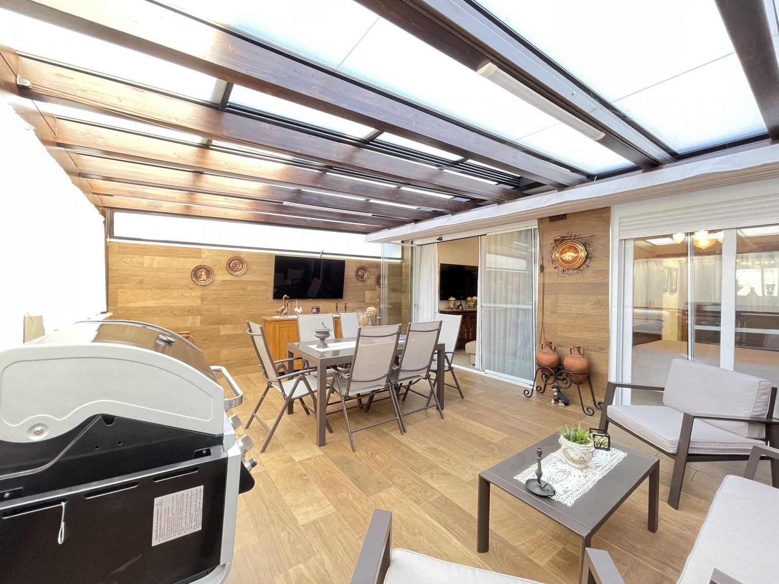 74dbfe30d047823591f0410b393579f2 - 9