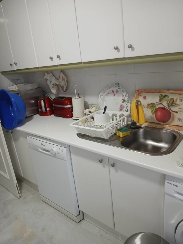 764ddbbfa553f47a9ffd90ddee098785 - 13