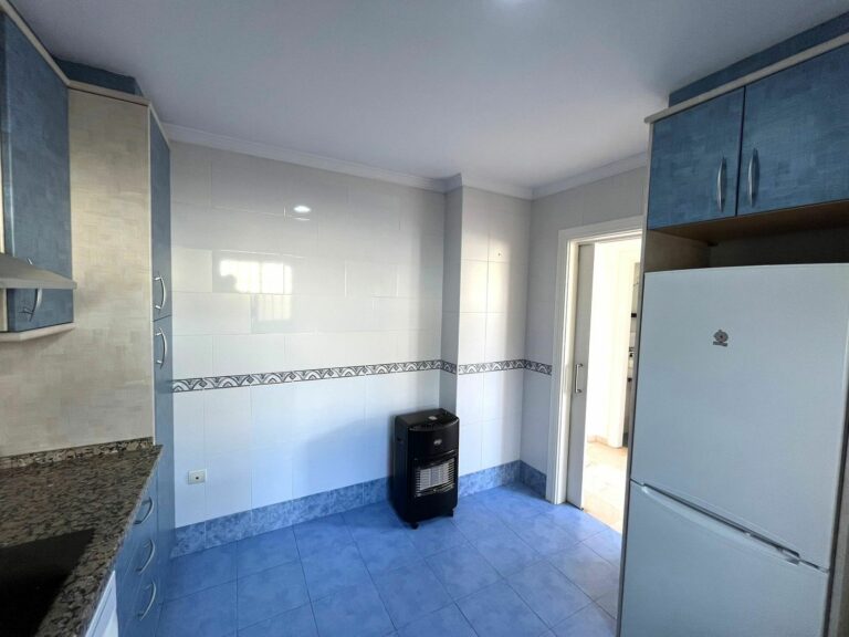 7727e146f7dd11c3d5aaab42f7de151b - 13