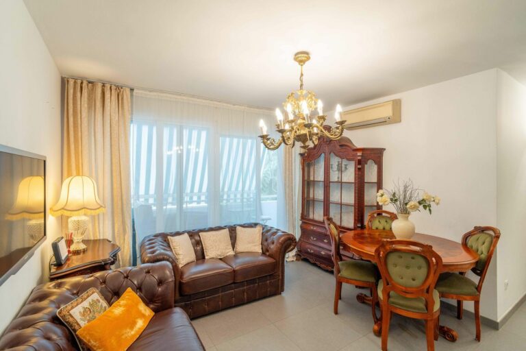 79dd2182d5c4e59ab93500df85148861 - 6