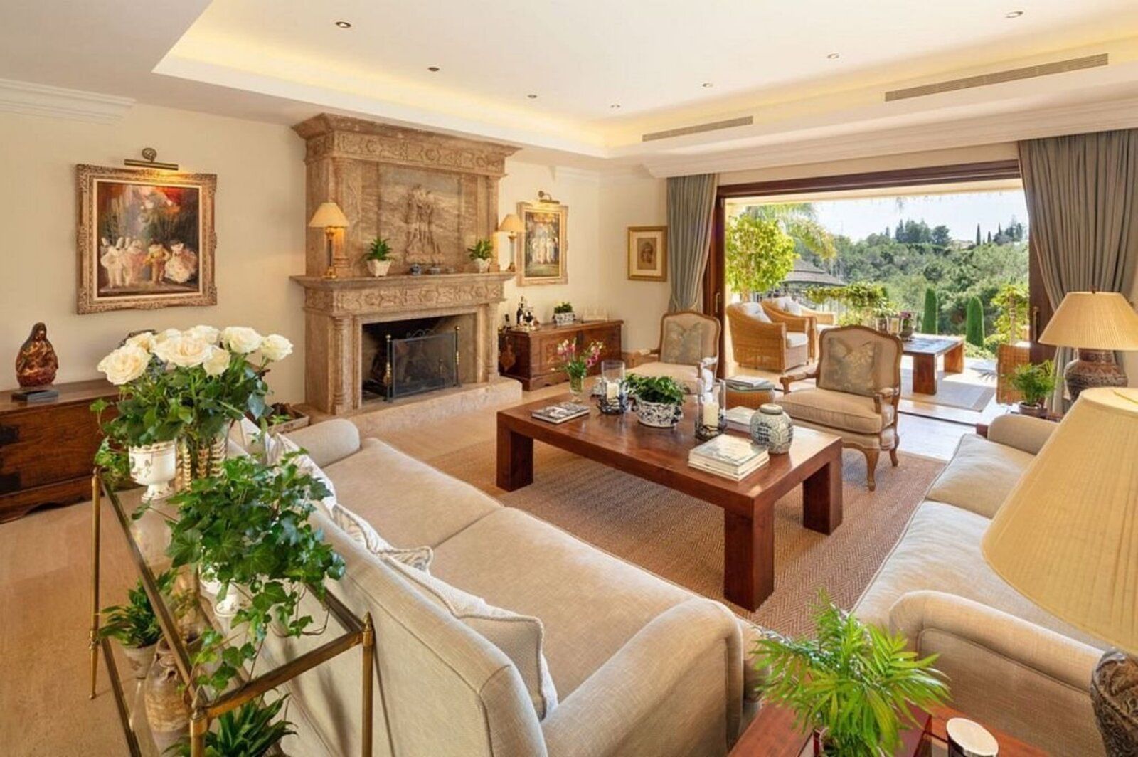 7a22e05679ae99e248f3ee3194484f85 - 14