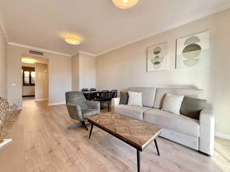 7a278640b4f49daa09a5b1313394a514 - 9