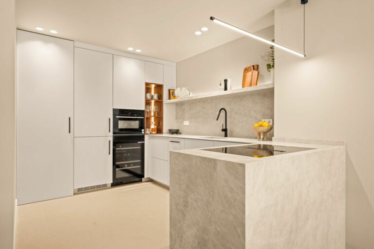 7b93037a015cd5818c4b92019266bd6d - 14