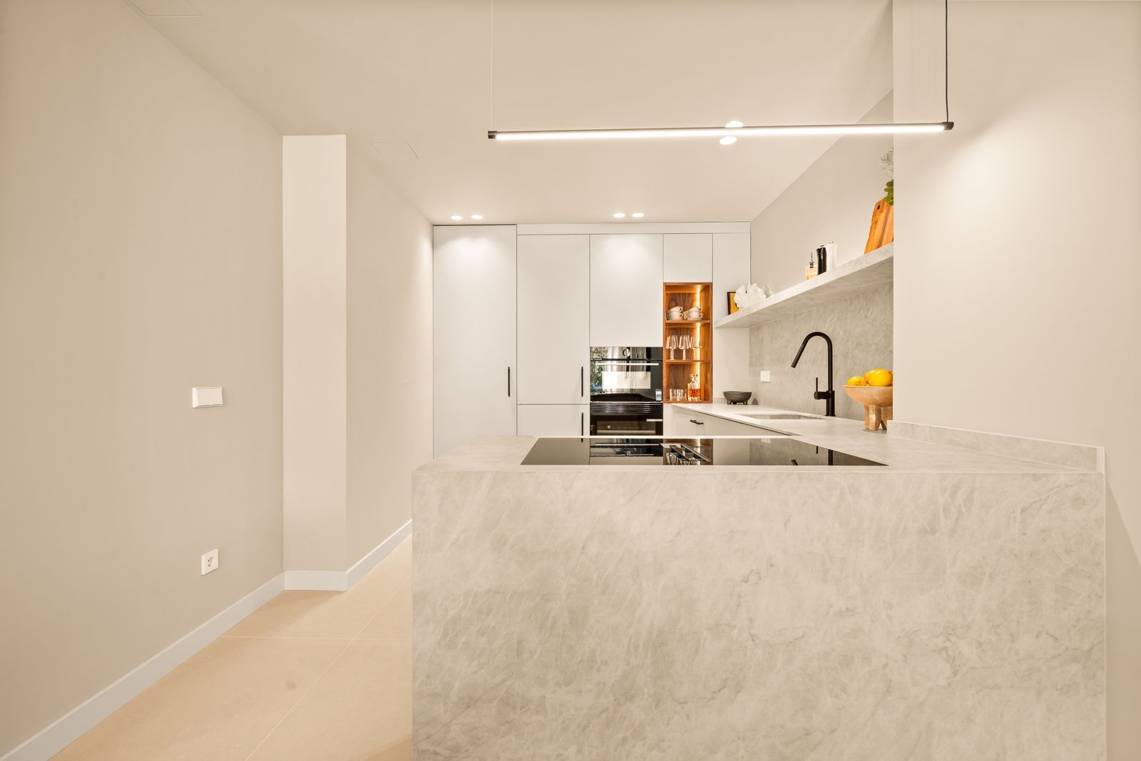 7b93037a015cd5818c4b92019266bd6d - 16