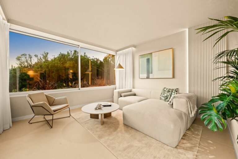 7b93037a015cd5818c4b92019266bd6d - 2