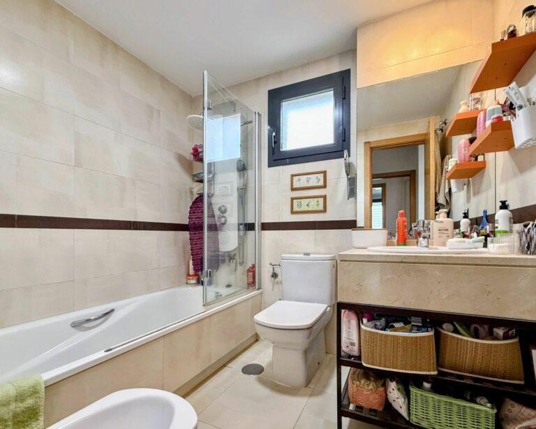 7bc0a9d2a7cc3c624ed1b912c61f3eb1 - 12