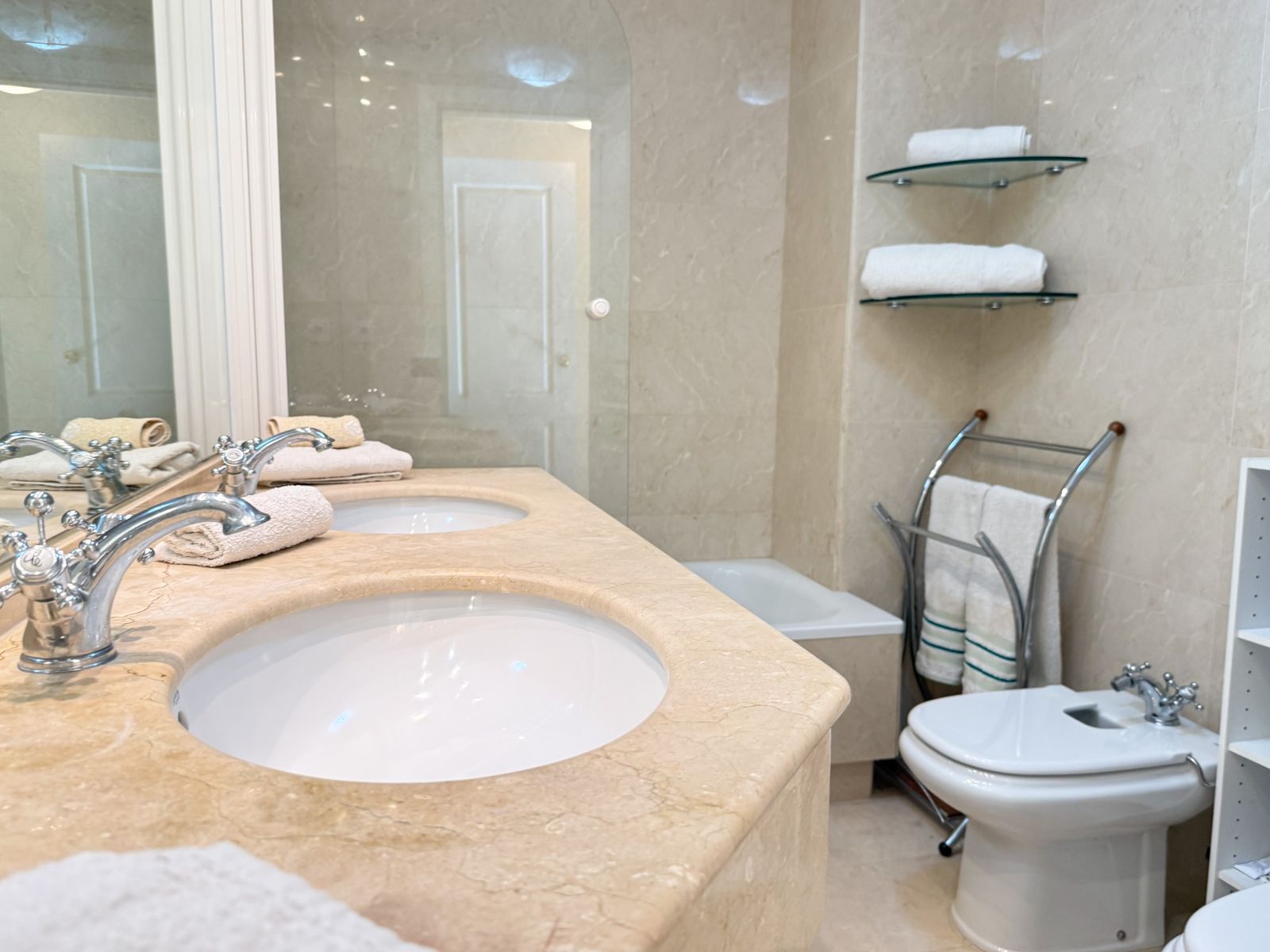 7e03104265c3507d3f2486100c95d01a - 6