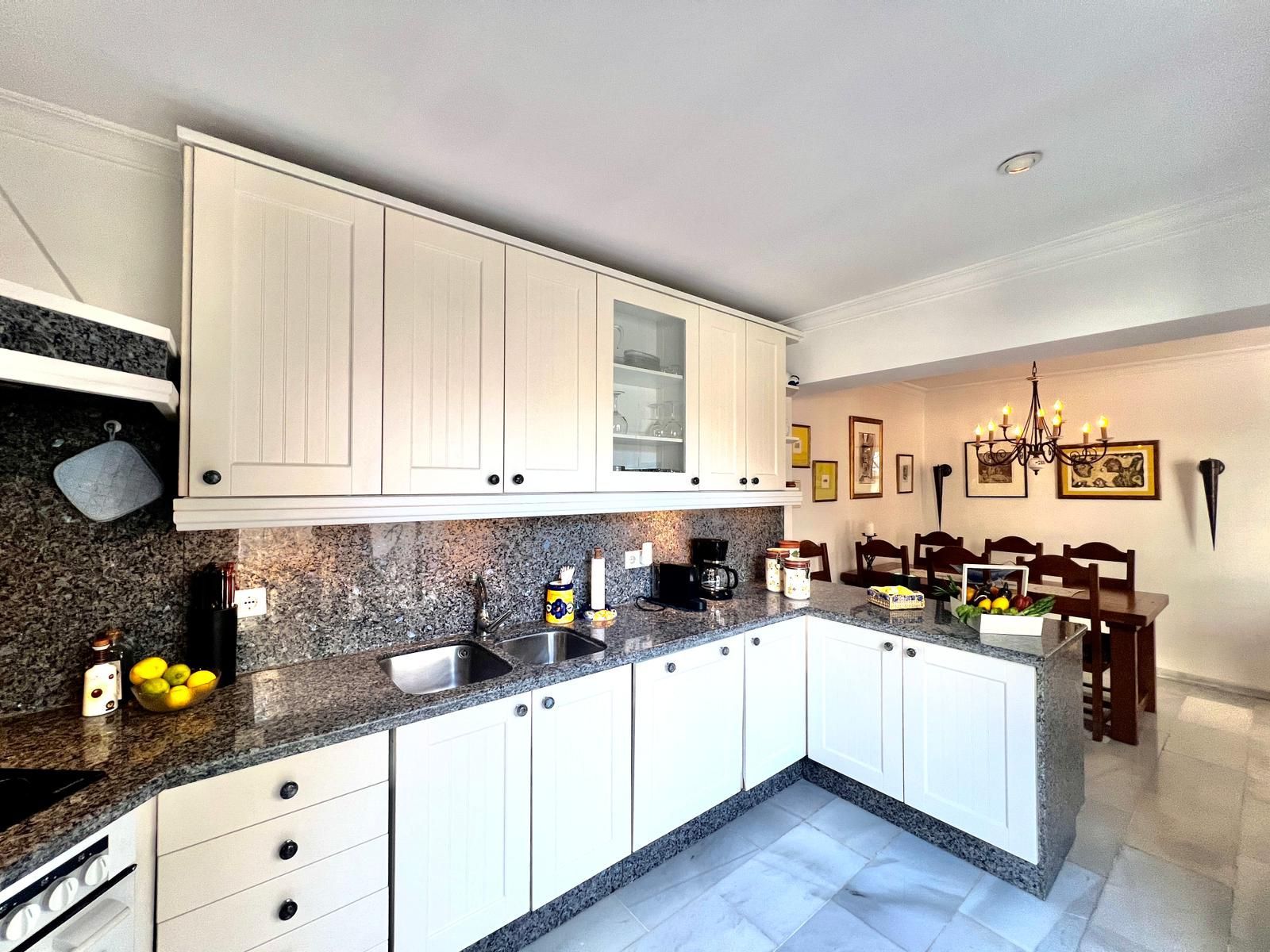 7e2905fd58404b2d2e022a0bde33c7eb - 11