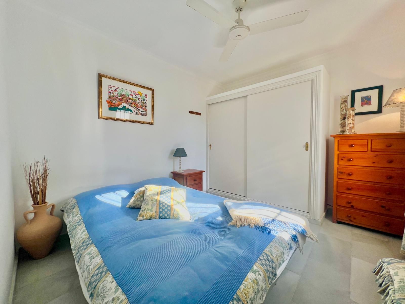 7e2905fd58404b2d2e022a0bde33c7eb - 14