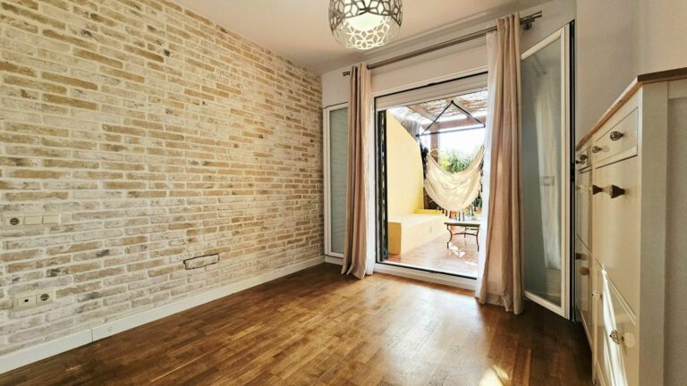 7ef88584198366b949c3b43b15309b1a - 13