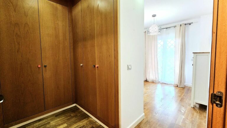 7ef88584198366b949c3b43b15309b1a - 15