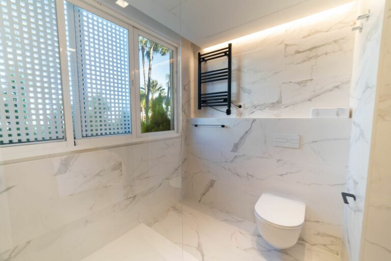 807d371f0b0ca0db4b740b0af8c107df - 15