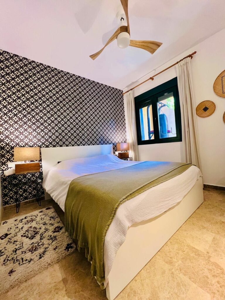 8155bac091625679d70dc09a1e901892 - 4