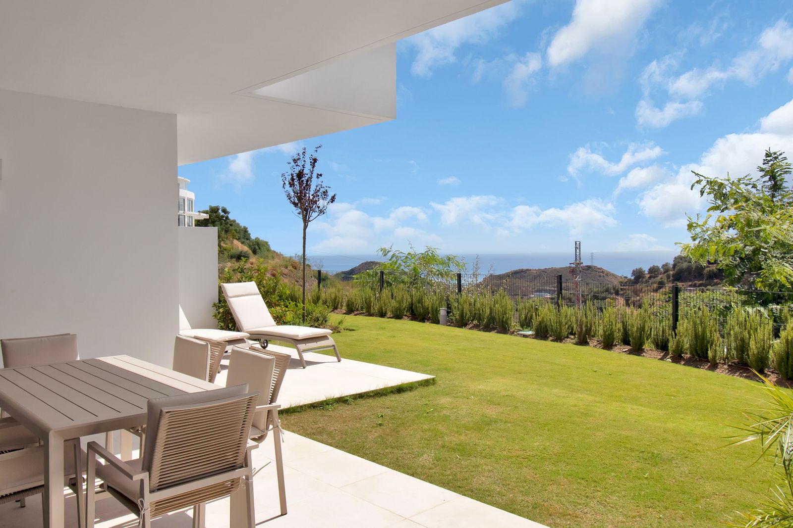 83cb1b2abee8133a4da15afd81403ecc - 2