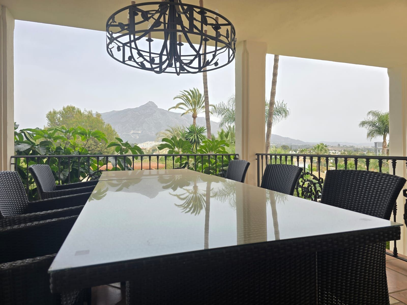 8468fcda58a467bb28e5589b346ff4a4 - 4