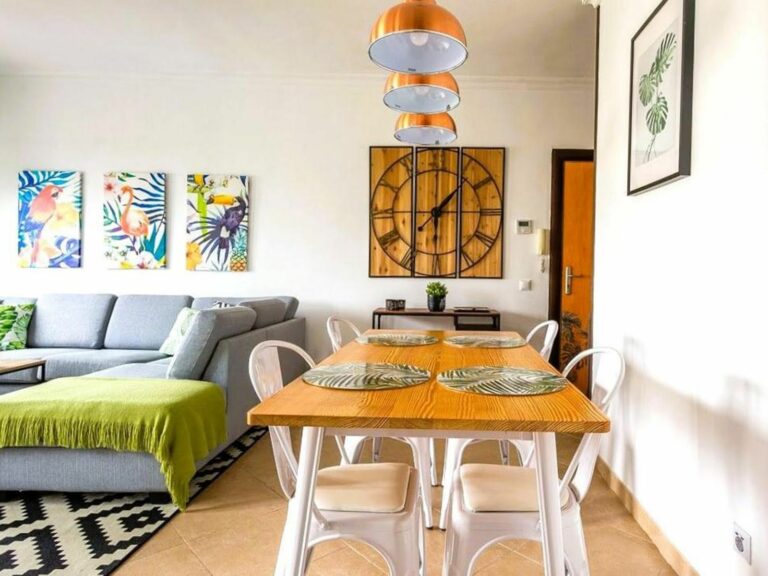 8530407ba5bc676f46f4d443f74d56cc - 2