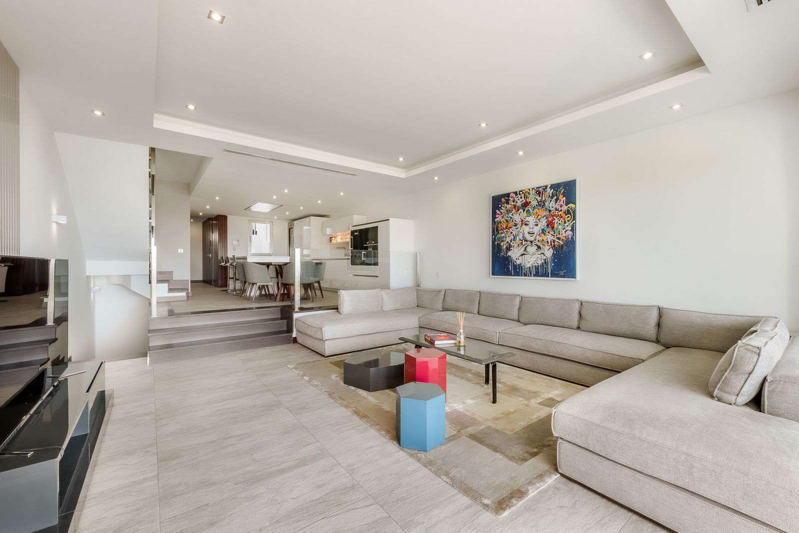 8531aab860962cc860105c3a06a7948e - 5