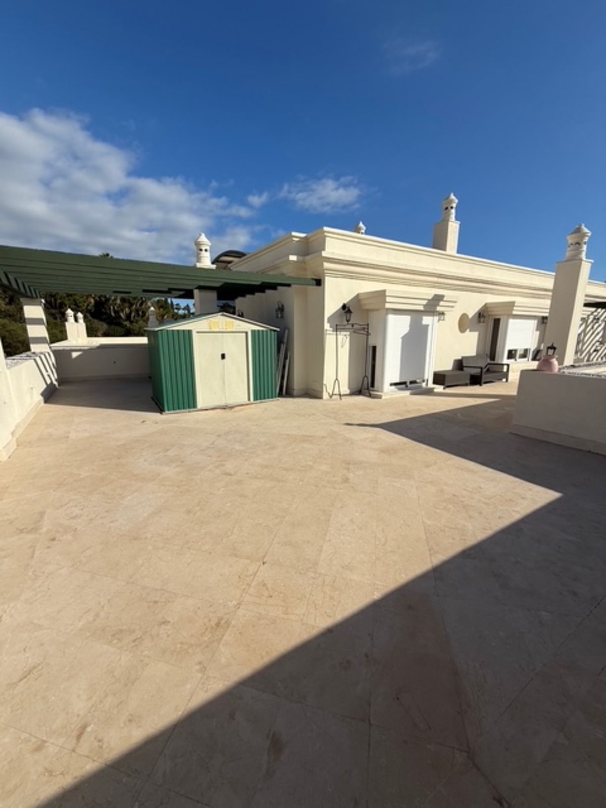 85640bb3d689b019487f53b57b868496 - 16