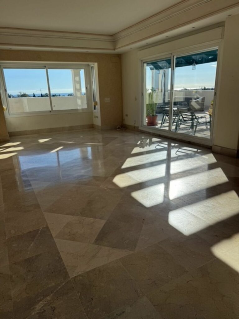 85640bb3d689b019487f53b57b868496 - 5