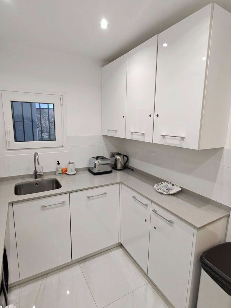 86da8be9567e6ce2e73dfa412f770465 - 7