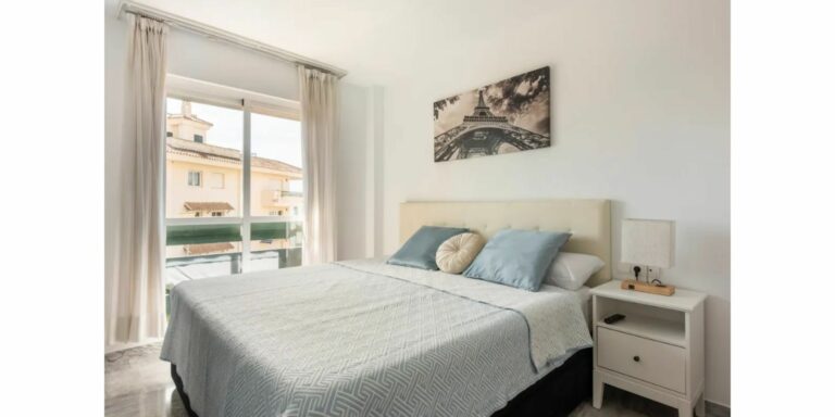 871d5003d1f8b4f9ebd44dfed1a8aa27 - 10