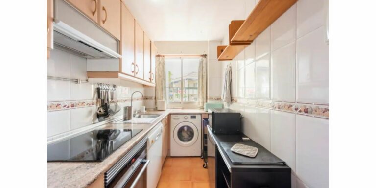 871d5003d1f8b4f9ebd44dfed1a8aa27 - 7