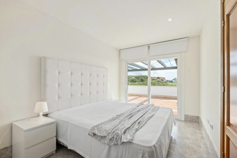 875940db8154e79a67d22d281f8ef8b6 - 6