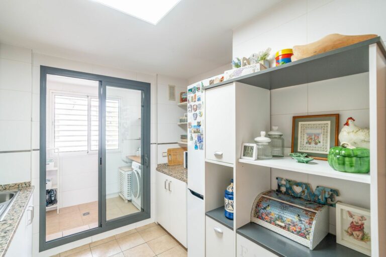 88996a4cba2e3342c234f5ee29f2679f - 10