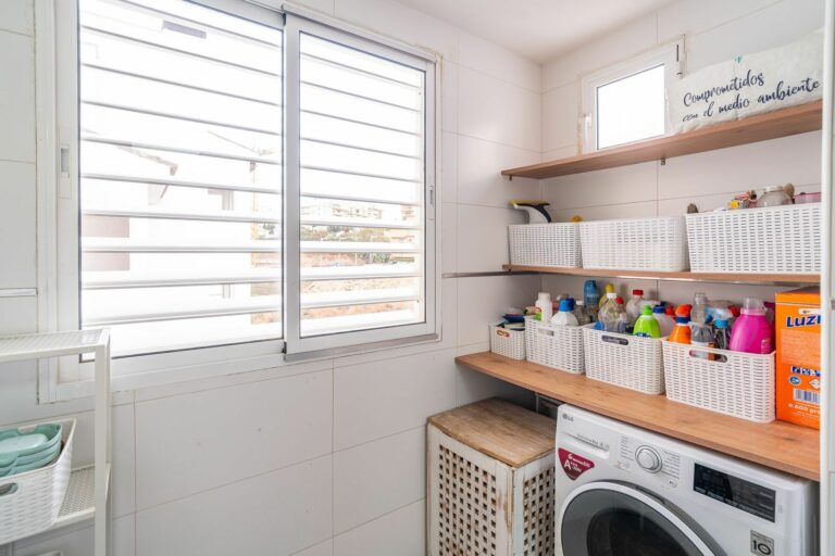 88996a4cba2e3342c234f5ee29f2679f - 11