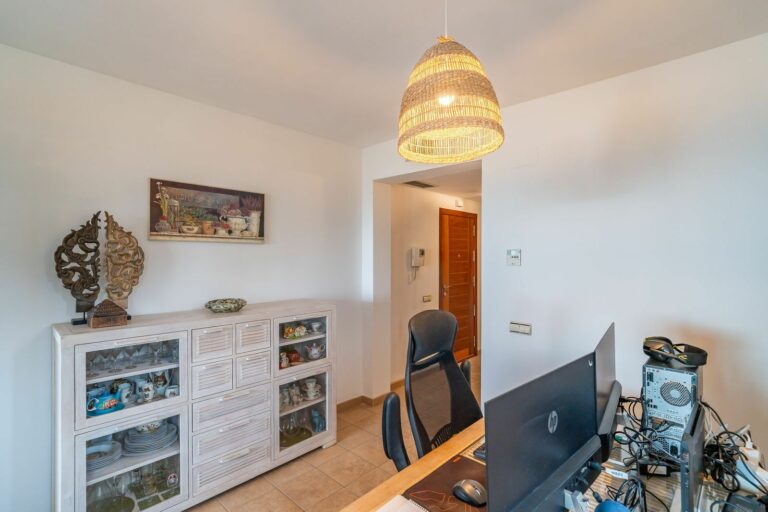 88996a4cba2e3342c234f5ee29f2679f - 7