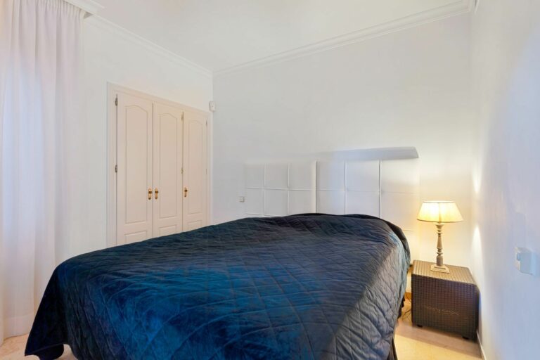 8923934e359b30c39e486f2d522c96d7 - 13