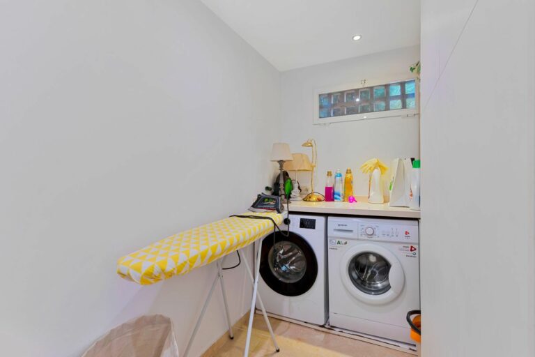 8923934e359b30c39e486f2d522c96d7 - 9