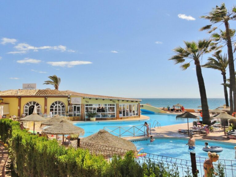 8c5771dcdc612bcd006c6df7b870be4d - 1