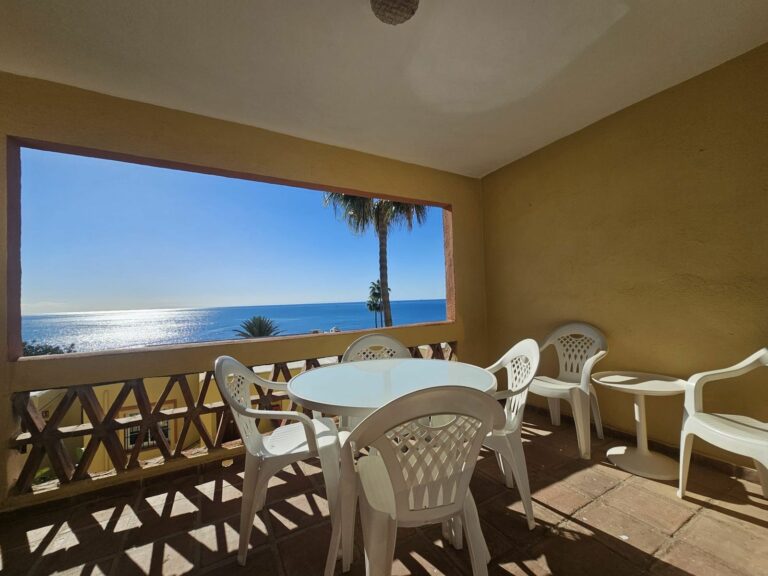 8c5771dcdc612bcd006c6df7b870be4d - 16