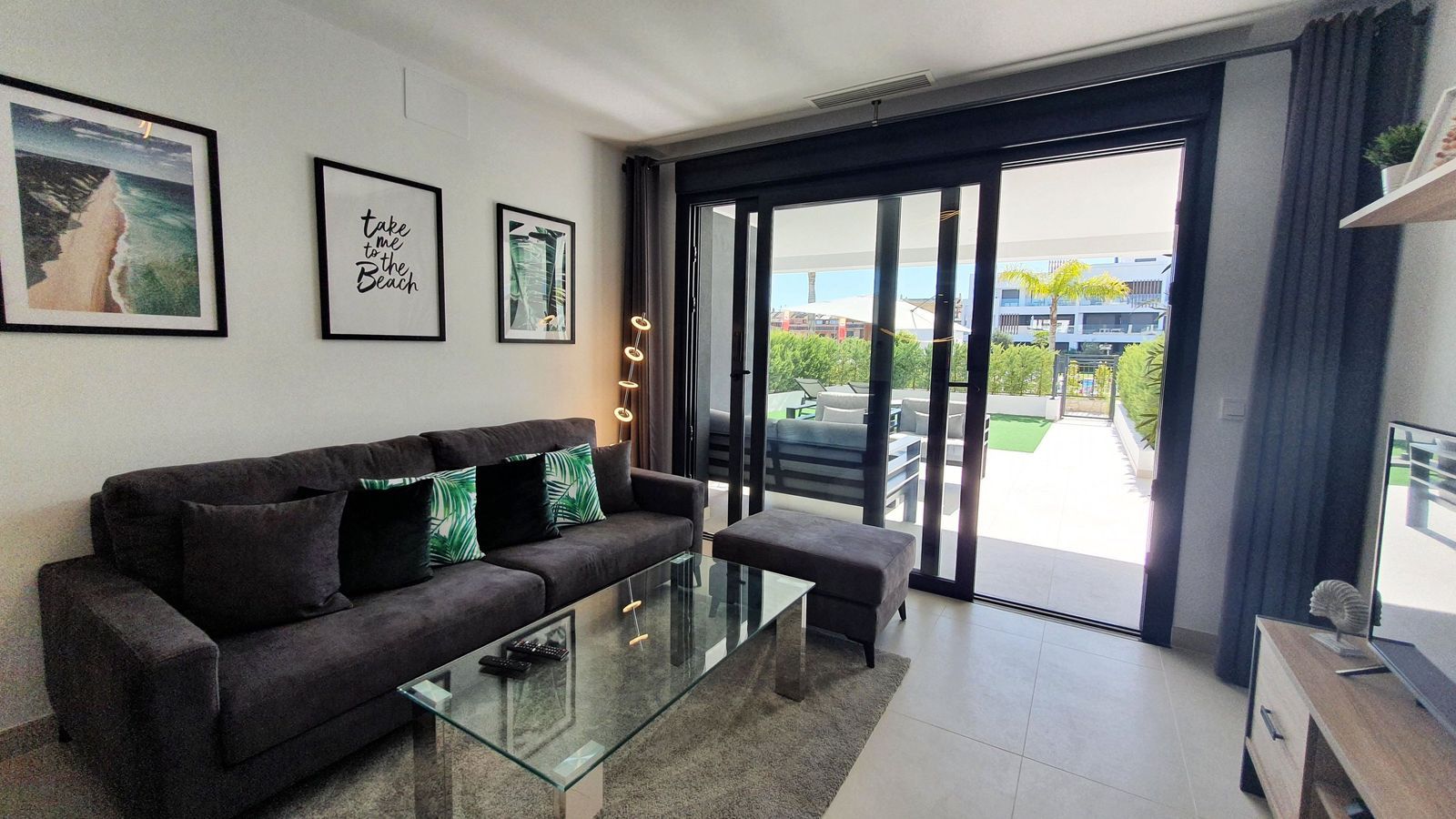 8c73d9c9fc0d43049df7d22a45bb6c9a - 5