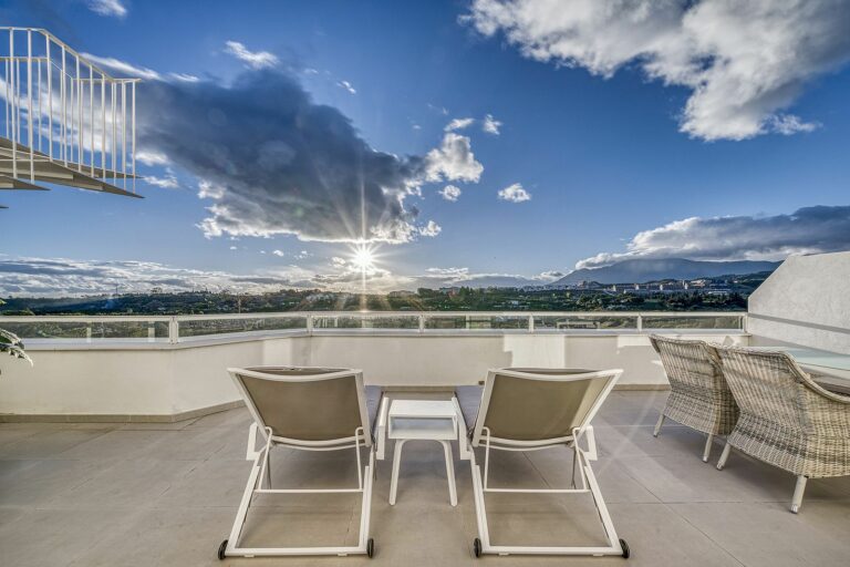 8d666e23b0c17adbdd18064eefe78dea - 12