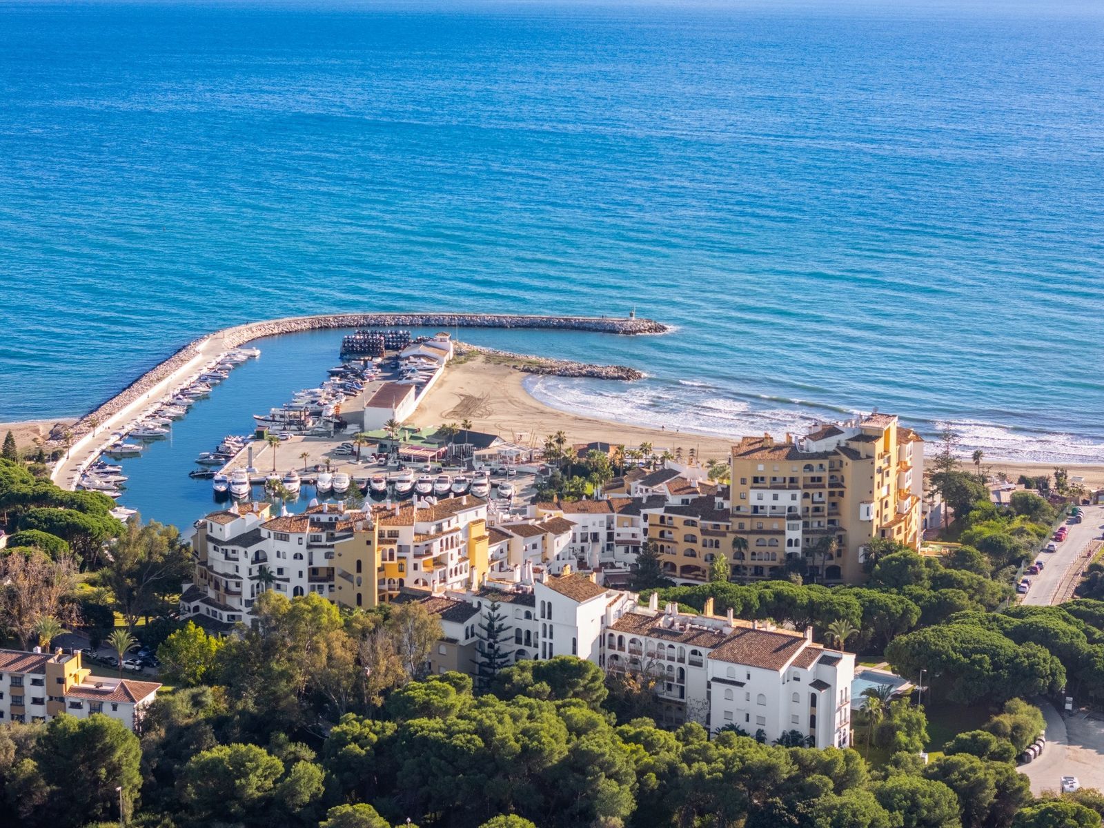 8e48557f4efaf6e15043415cd867d84b - 13